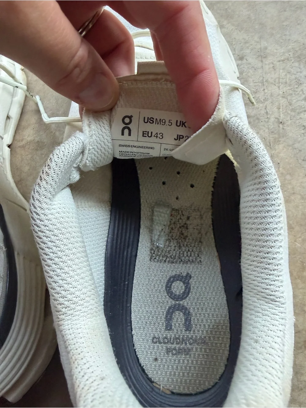 On cloud Nova Running Men's White Athletic Cloudtec Sneakers